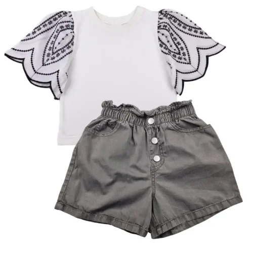 Look TAO & short kaki 4 ans – L’ensemble facile à enfiler tout l’été