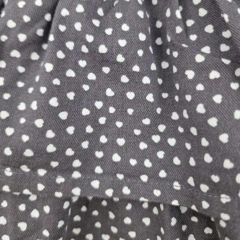 Jupe Tape à l’Œil 6 mois – Gris à petits cœurs – Image 3