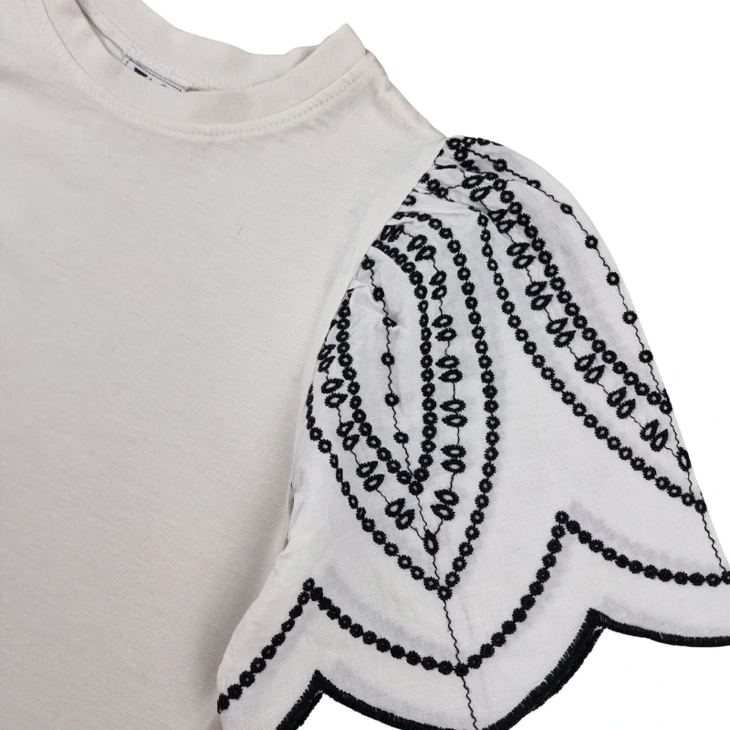 T-shirt Tape à l’Œil 4 ans – Blanc avec Broderies – Image 2